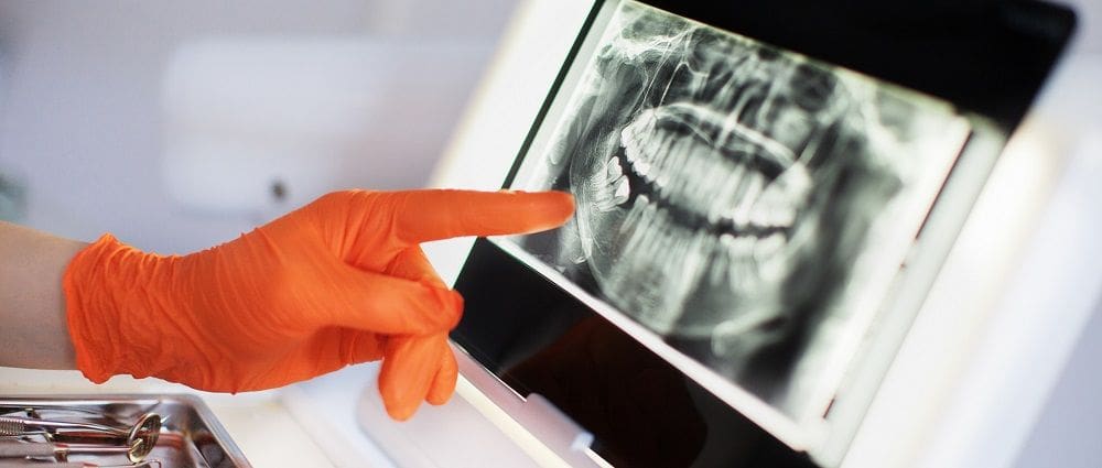 Dentist in Edison Park
